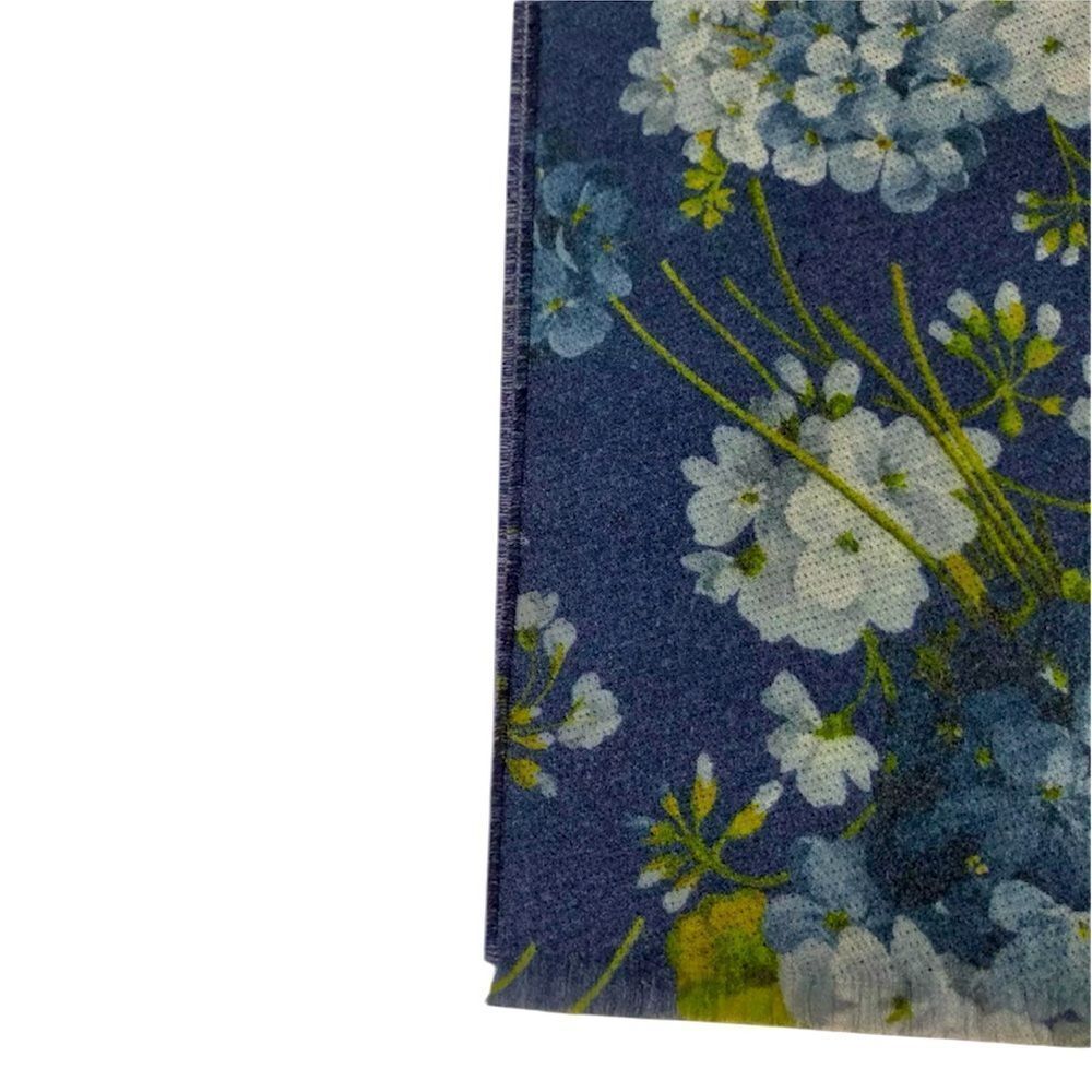 Auth Gucci Blue Floral GG Blooms Hydrangea Double Sided GG Jacquard Wool Scarf - Picture 9 of 16